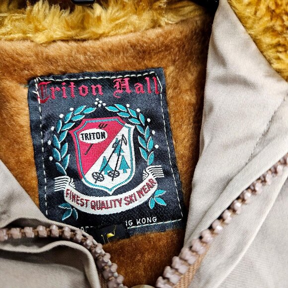 Vintage Triton Hall Hong Kong Men’s Ski Jacket Faux Fur Lined Beige Hood - Picture 3 of 16